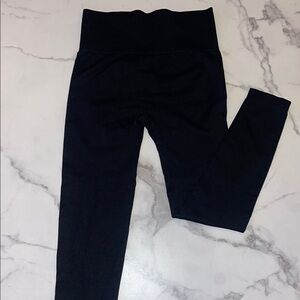 Scrunch Black Leggings